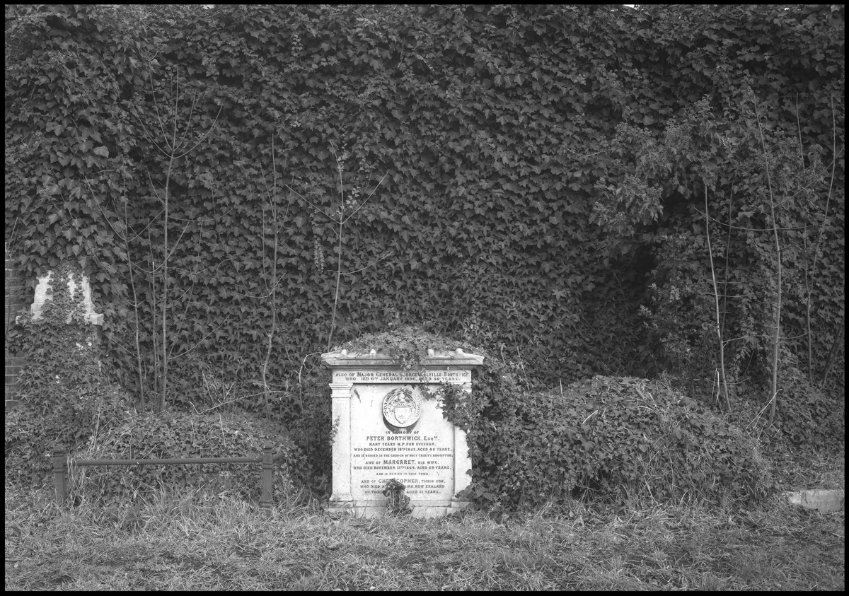 [Brompton Cemetery]